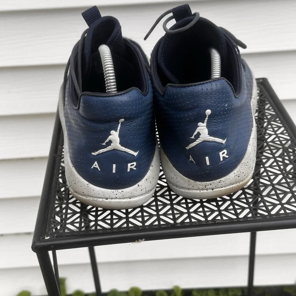 Nike Air Jordan Eclipse Sneaker Mens Size 13 Shoes 724010-401 Basketball FLAW